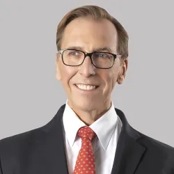 Bob Curley headshot