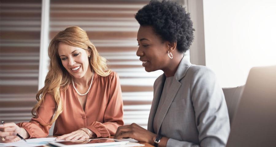 A relationship banker sitting with a new client